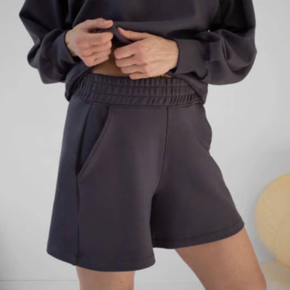 AYR TV shorts